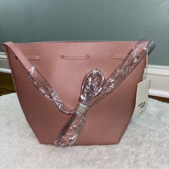 Kayla+Ava Dusty Rose Vegan Leather Crossbody Bucket Bag NWT - Picture 7 of 7